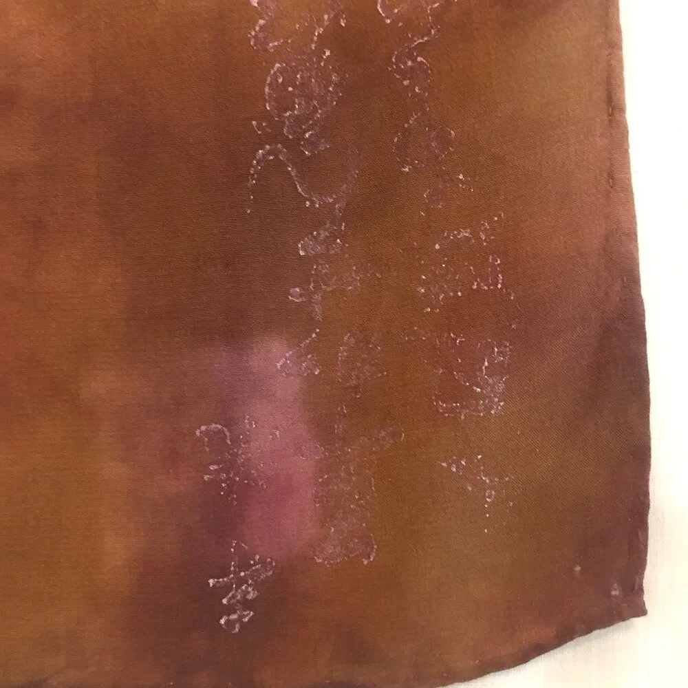 ✨ Elegant Hand-Dyed Silk Scarf with Unique Japanese Calligraphy ✨